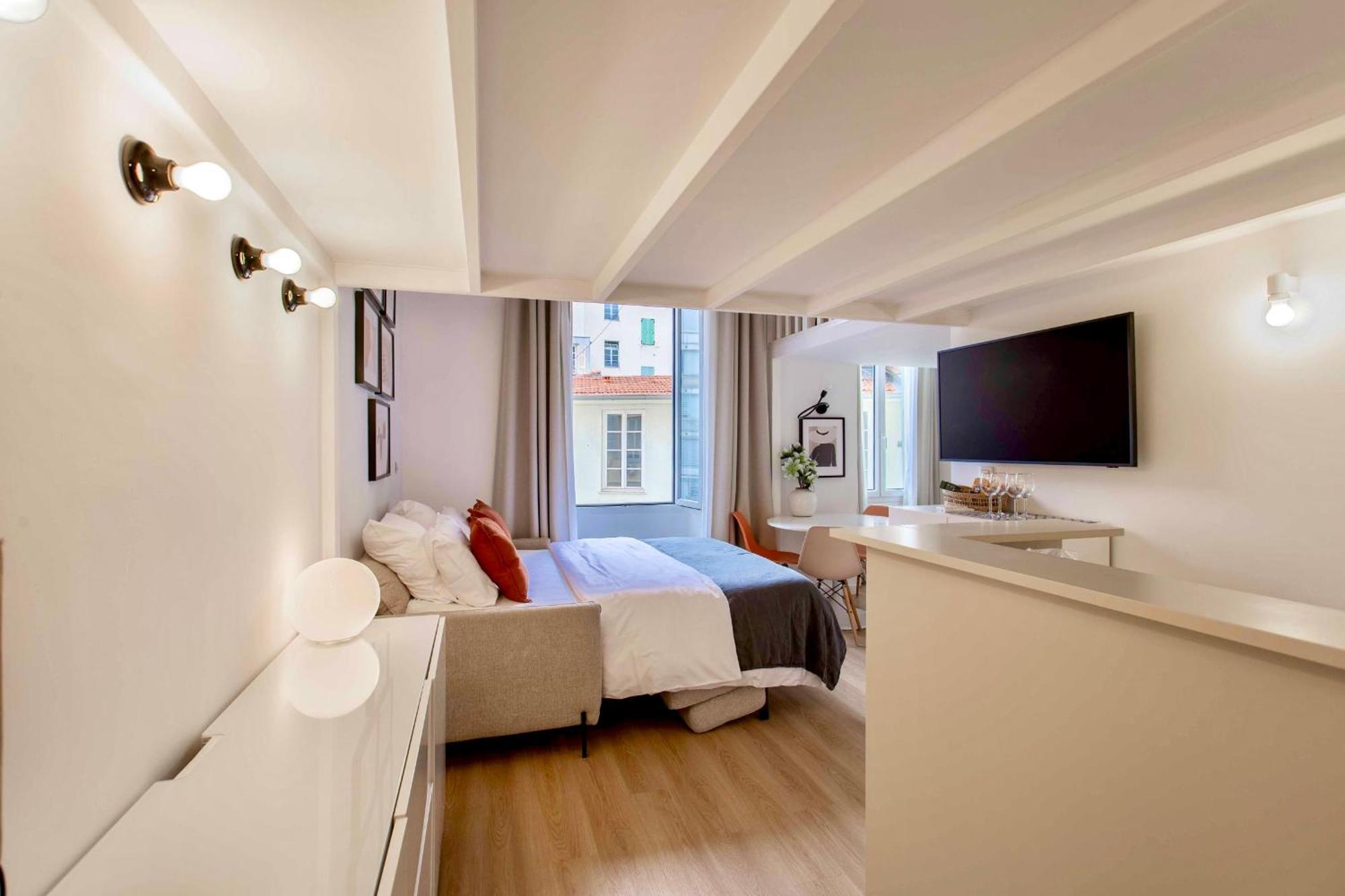 Suede Promenade Duplex Apartment At 1 Min From The Sea 2 Bathrooms Ницца Экстерьер фото
