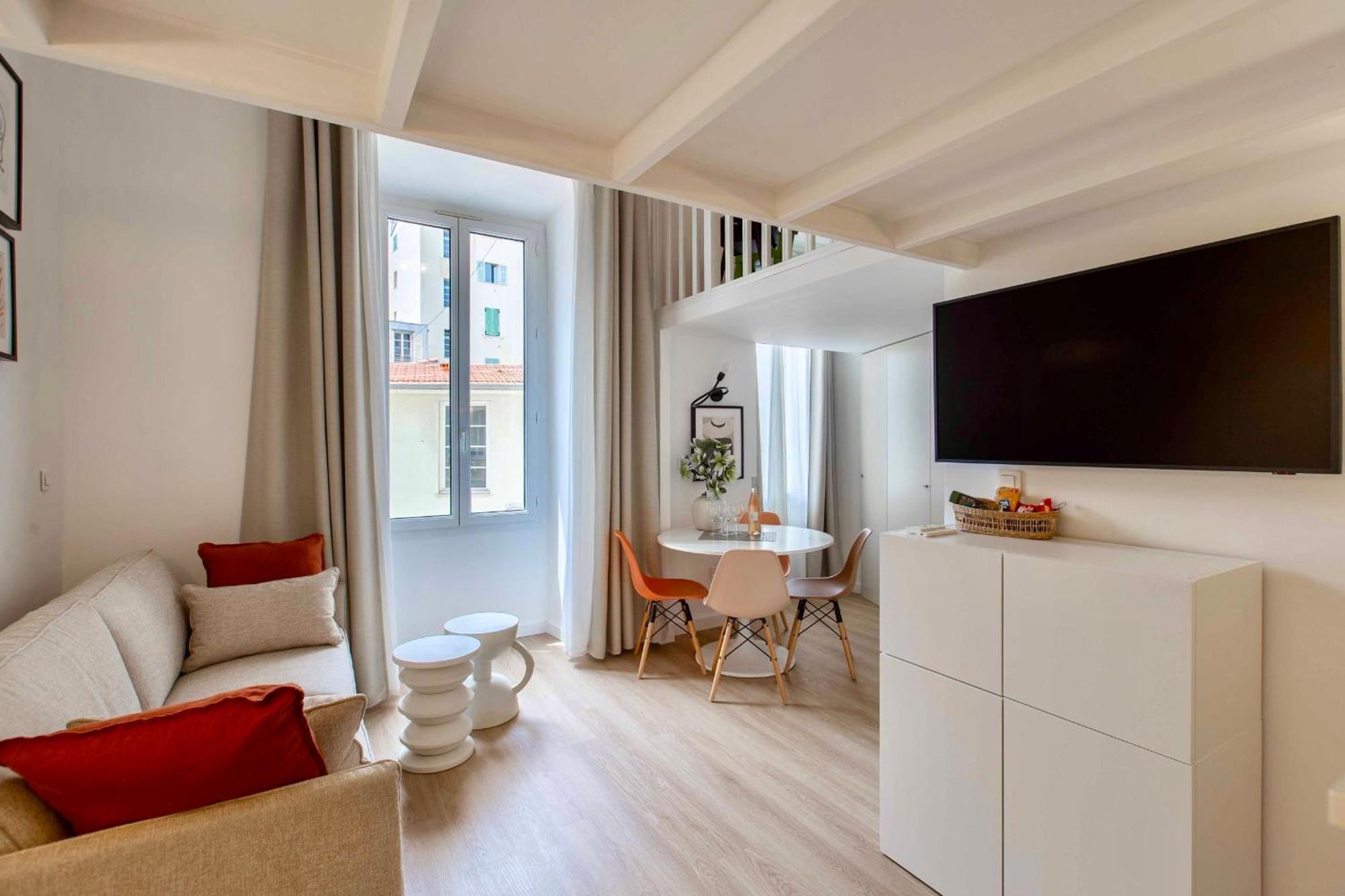 Suede Promenade Duplex Apartment At 1 Min From The Sea 2 Bathrooms Ницца Экстерьер фото