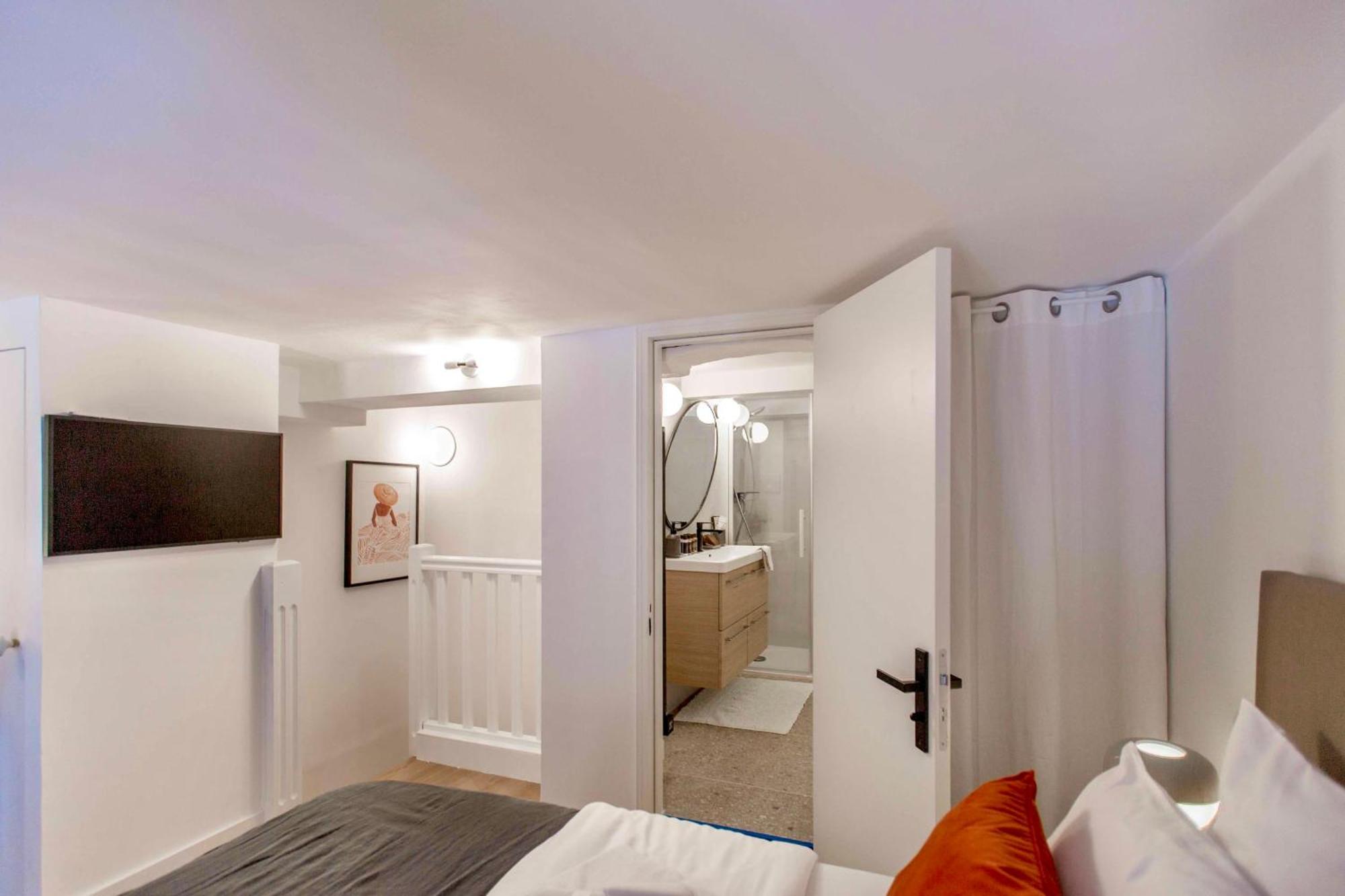 Suede Promenade Duplex Apartment At 1 Min From The Sea 2 Bathrooms Ницца Экстерьер фото
